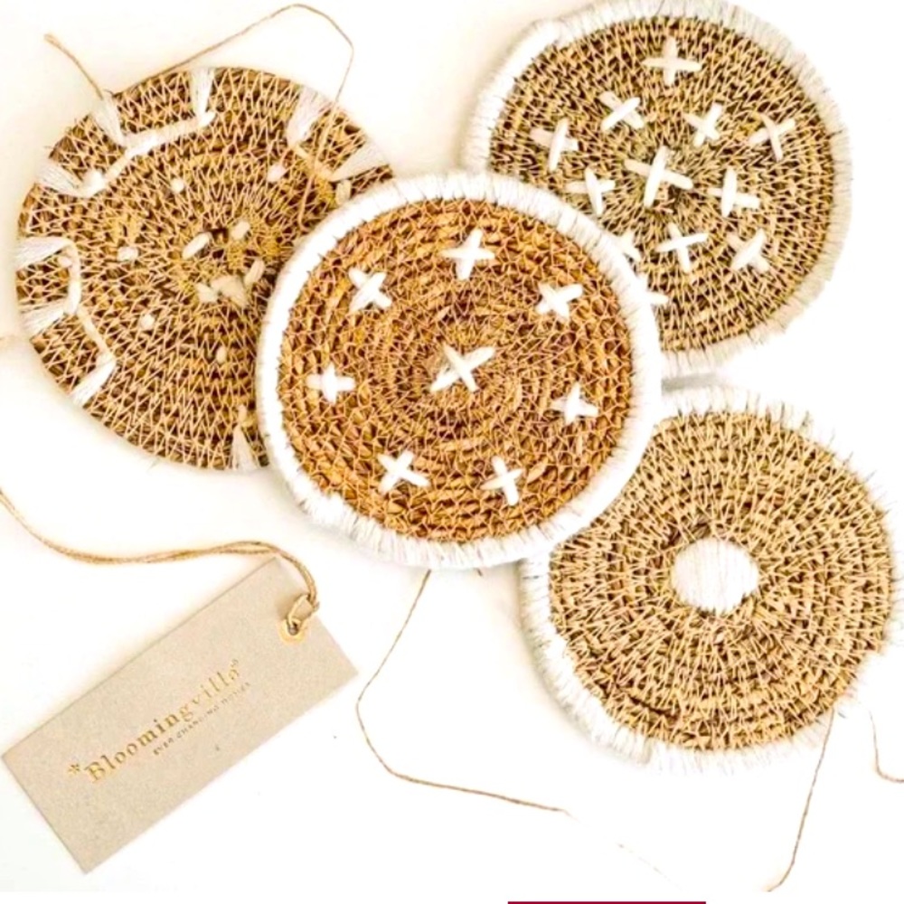 BNIP Bloomingville Woven Seagrass Coasters - Set of 4
